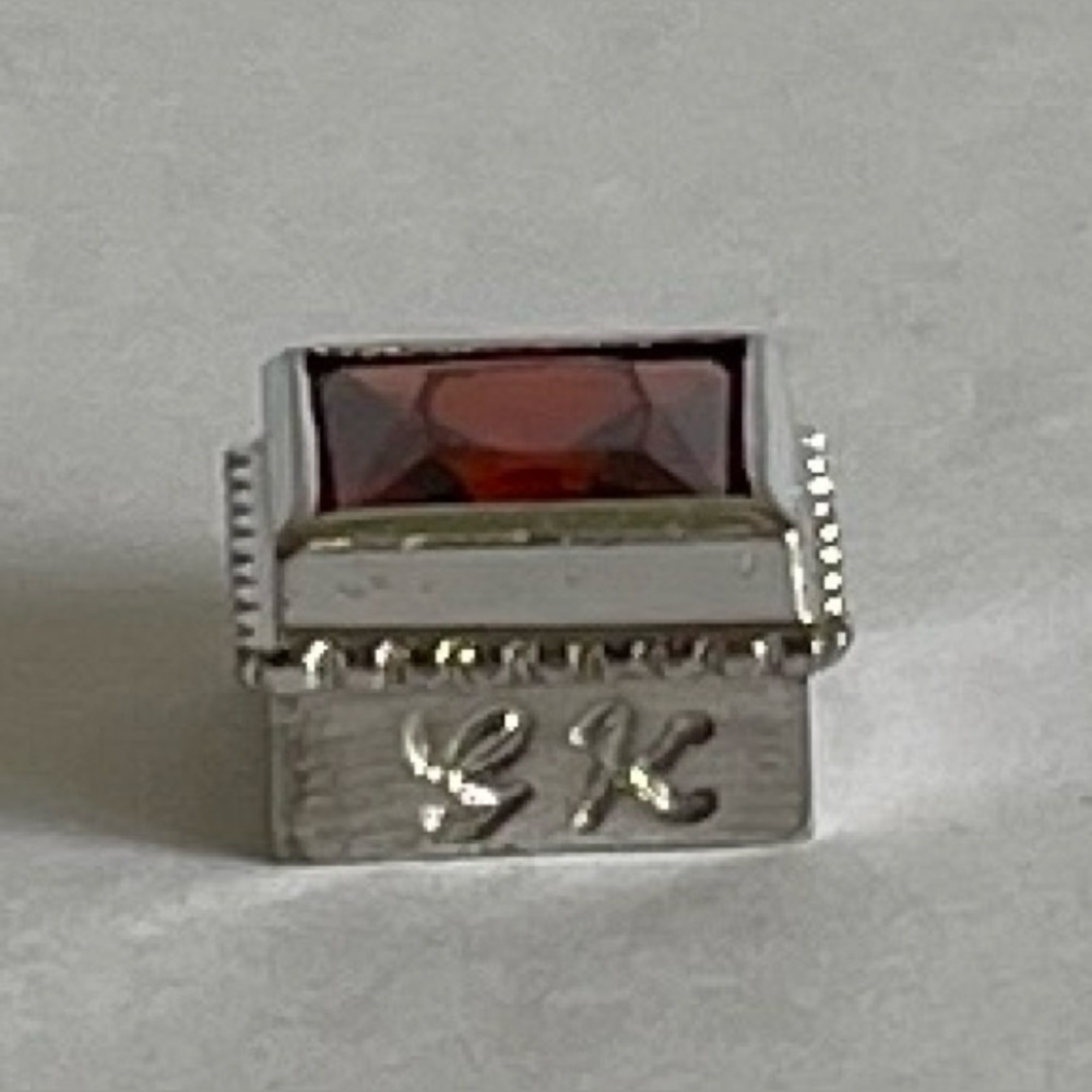 Women’s Caerleon Silver and Gold Ring with Interchangeable Gemstones. - Picture 12 of 16